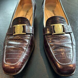Vintage Womens Salvatore Ferragamo Loafers